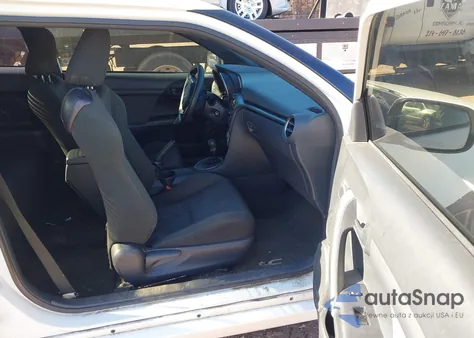 2013 Scion Tc из США, поврежденный, VIN JTKJF5C71D3057944